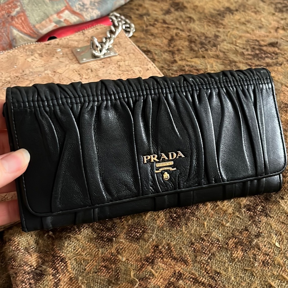 Prada classic leather long wallet